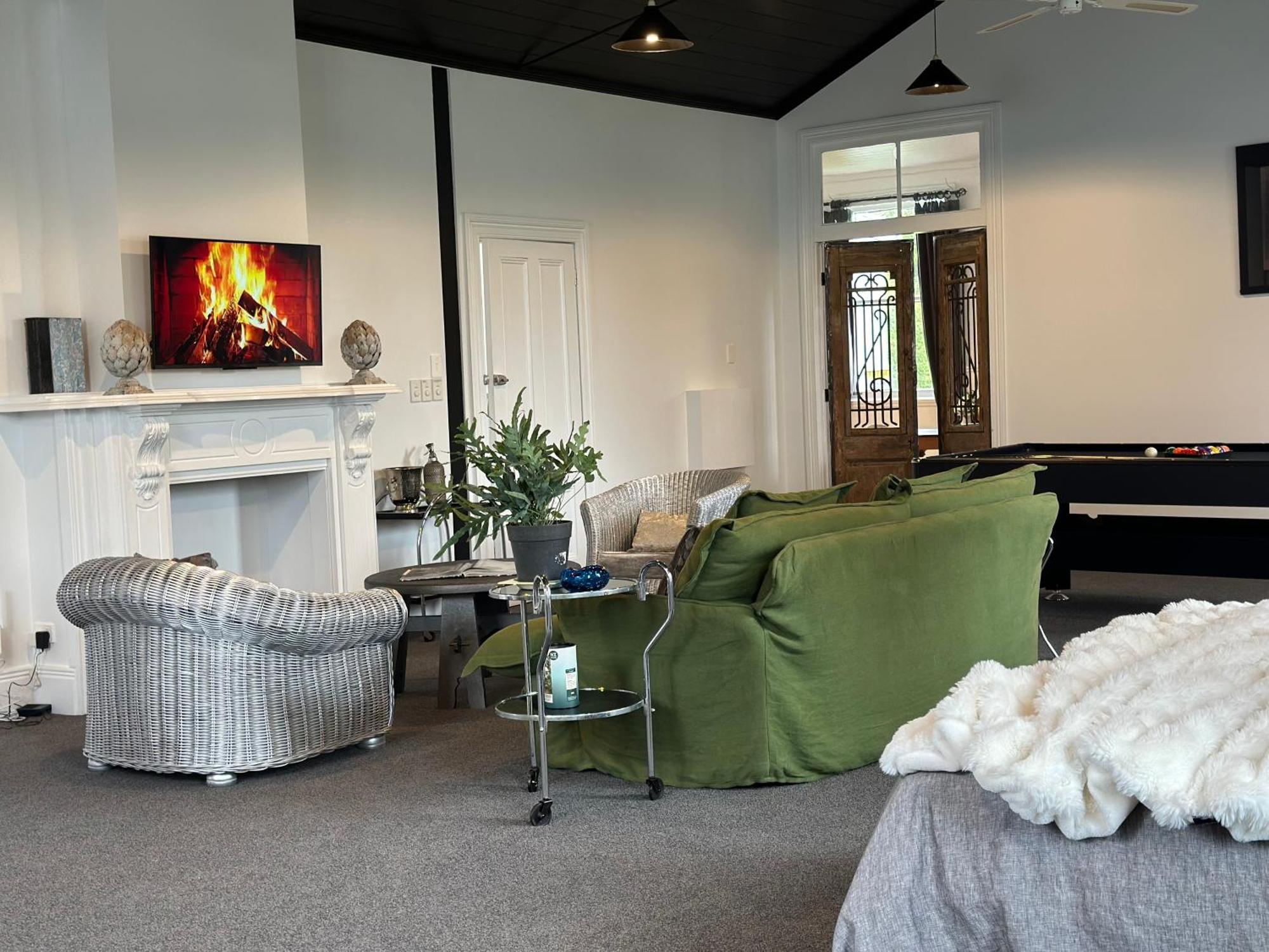 Te Aroha Courthouse Villa Ngoại thất bức ảnh